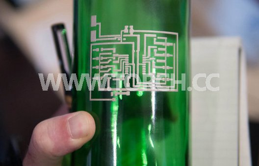 柔性電子元件:顛覆智能硬件形態(tài)